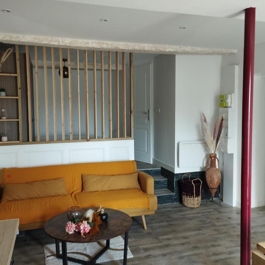 Apartamento Trévoux: loft ravissant avec terrasse Exterior foto