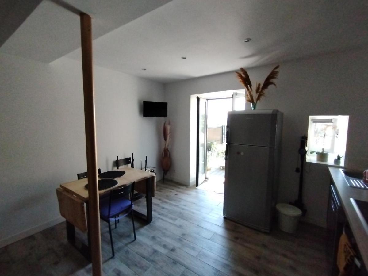 Apartamento Trévoux: loft ravissant avec terrasse Exterior foto