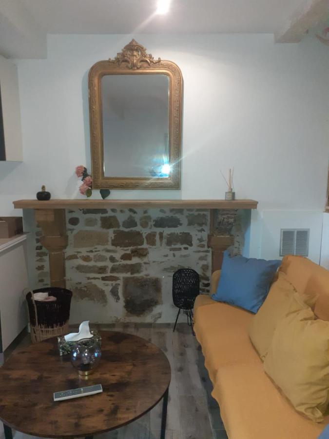 Apartamento Trévoux: loft ravissant avec terrasse Exterior foto